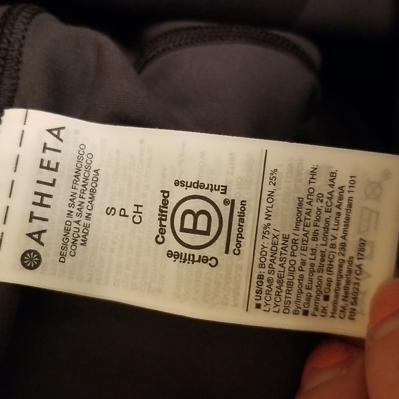 Athleta Salutation Stash Pocket 16.5" Skort Gray Camo S - Picture 5 of 8